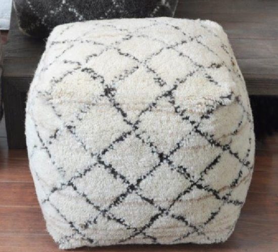 nakura pouf azara