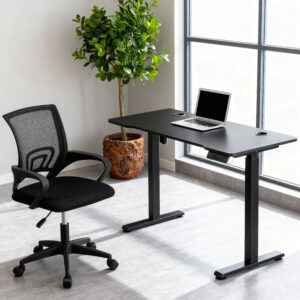 nakura-escritorio-faro